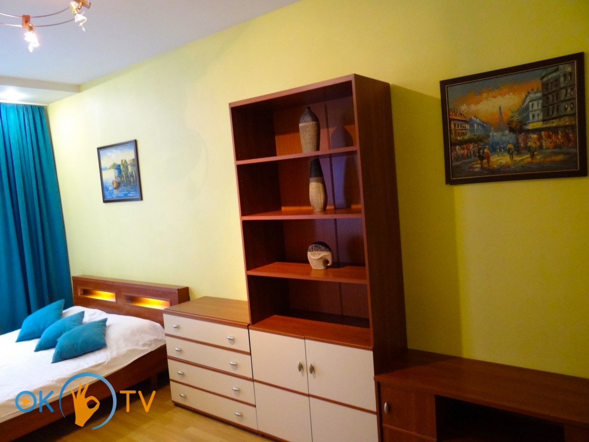 Трехкомнатная квартира для посуточной аренды в центре Киева фото 4