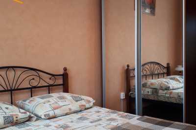 квартира подобово - Запоріжжя, Дніпровський район, просп. Соборний, 183 - фото 1