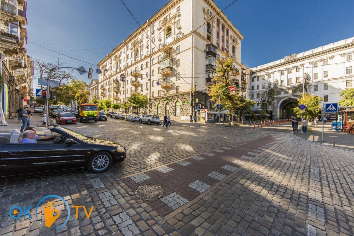 Двухкомнатная квартира посуточно в центре Киева фото 24