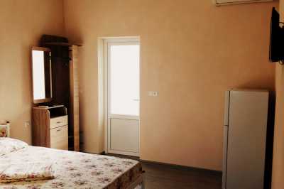 номер посуточно - Бердянск, ул. Морская , 44 - фото 5