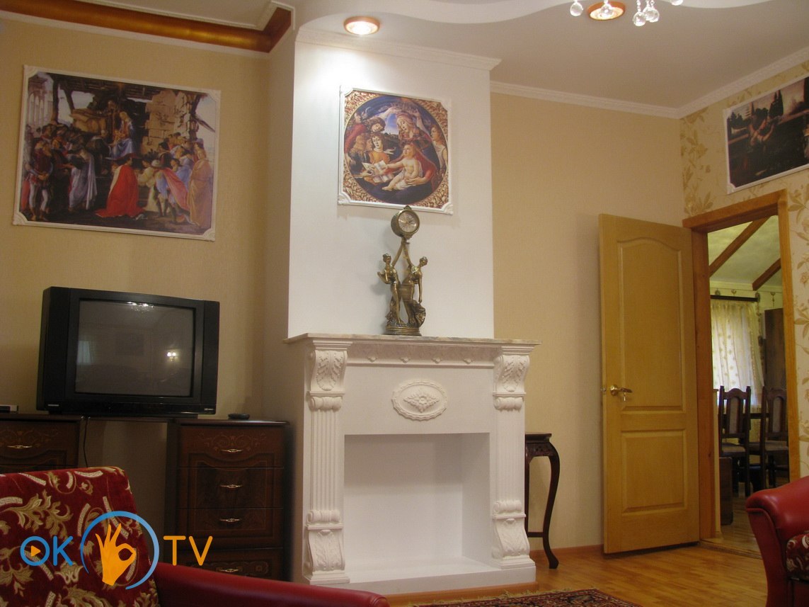 Трехкомнатная квартира посуточно в Кривом Роге фото 6