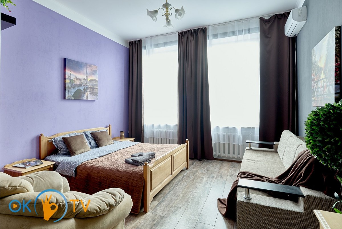 Трехкомнатная квартира посуточно в центре Киева фото 26