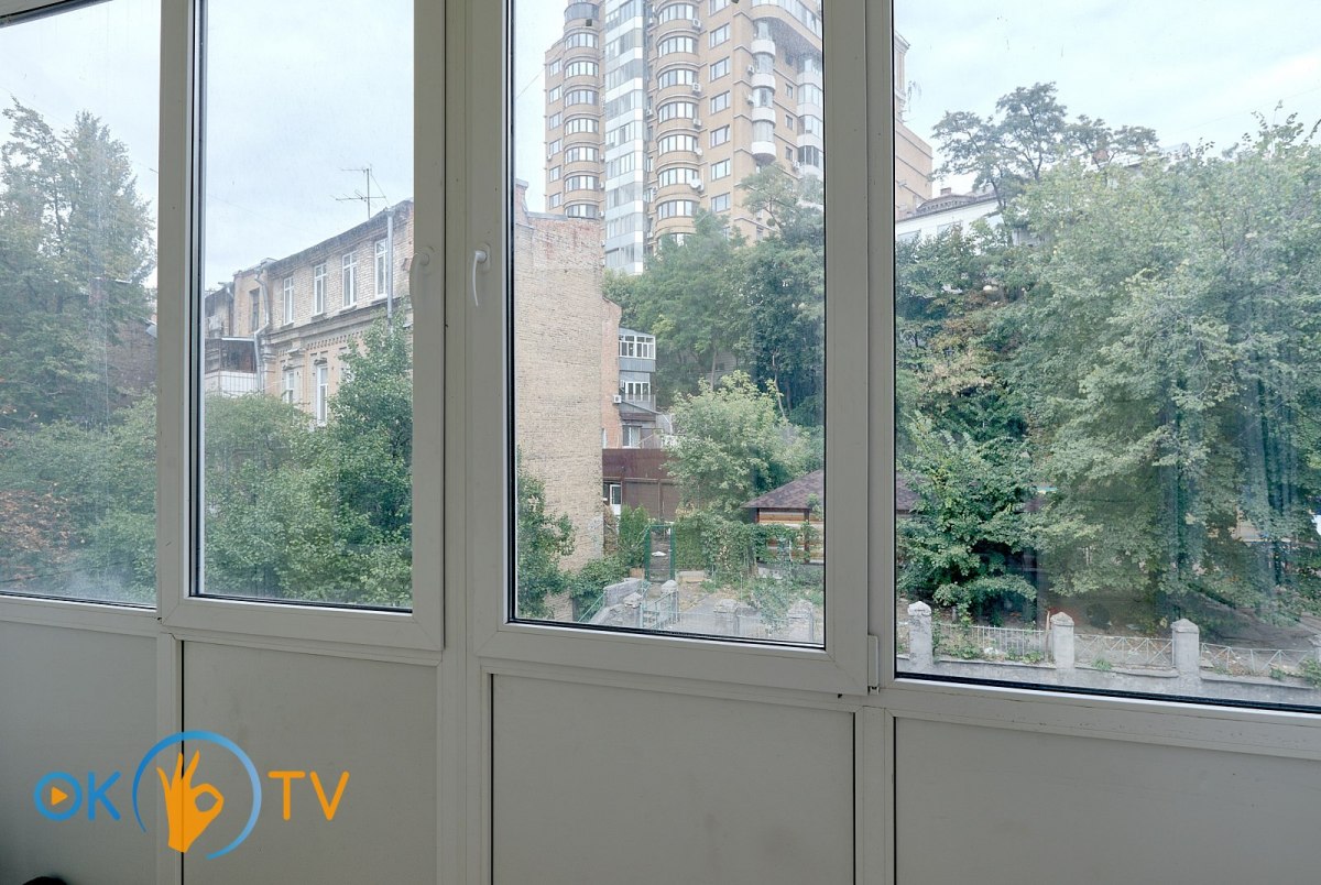 Трехкомнатная квартира посуточно в центре Киева фото 38