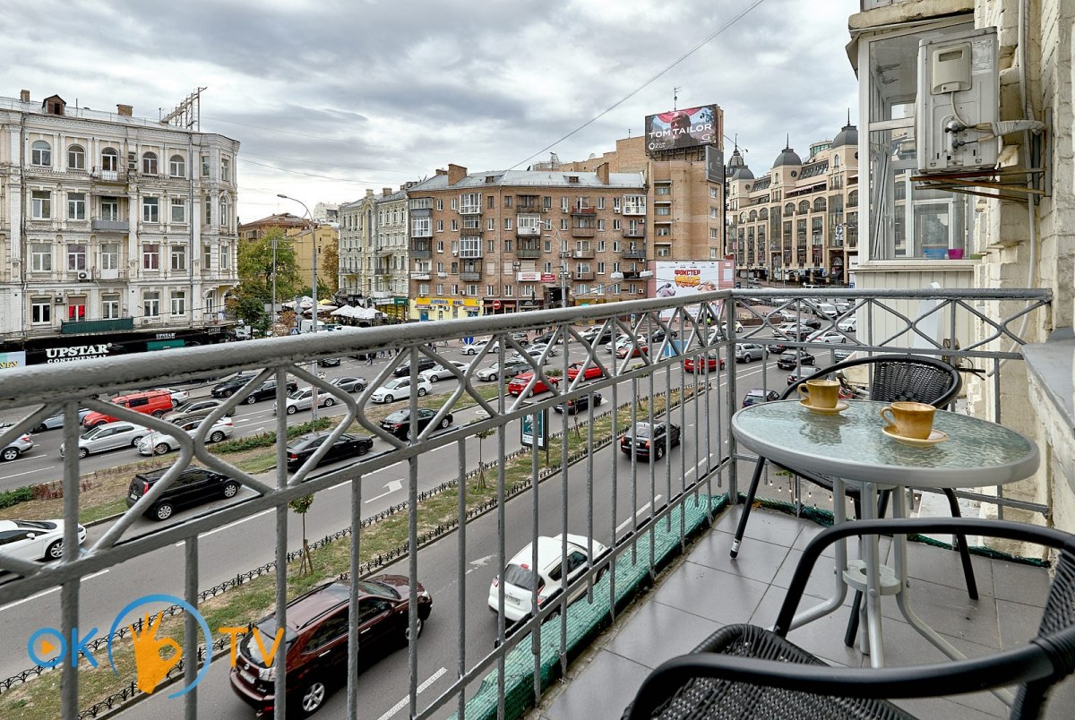 Трехкомнатная квартира посуточно в центре Киева фото 39