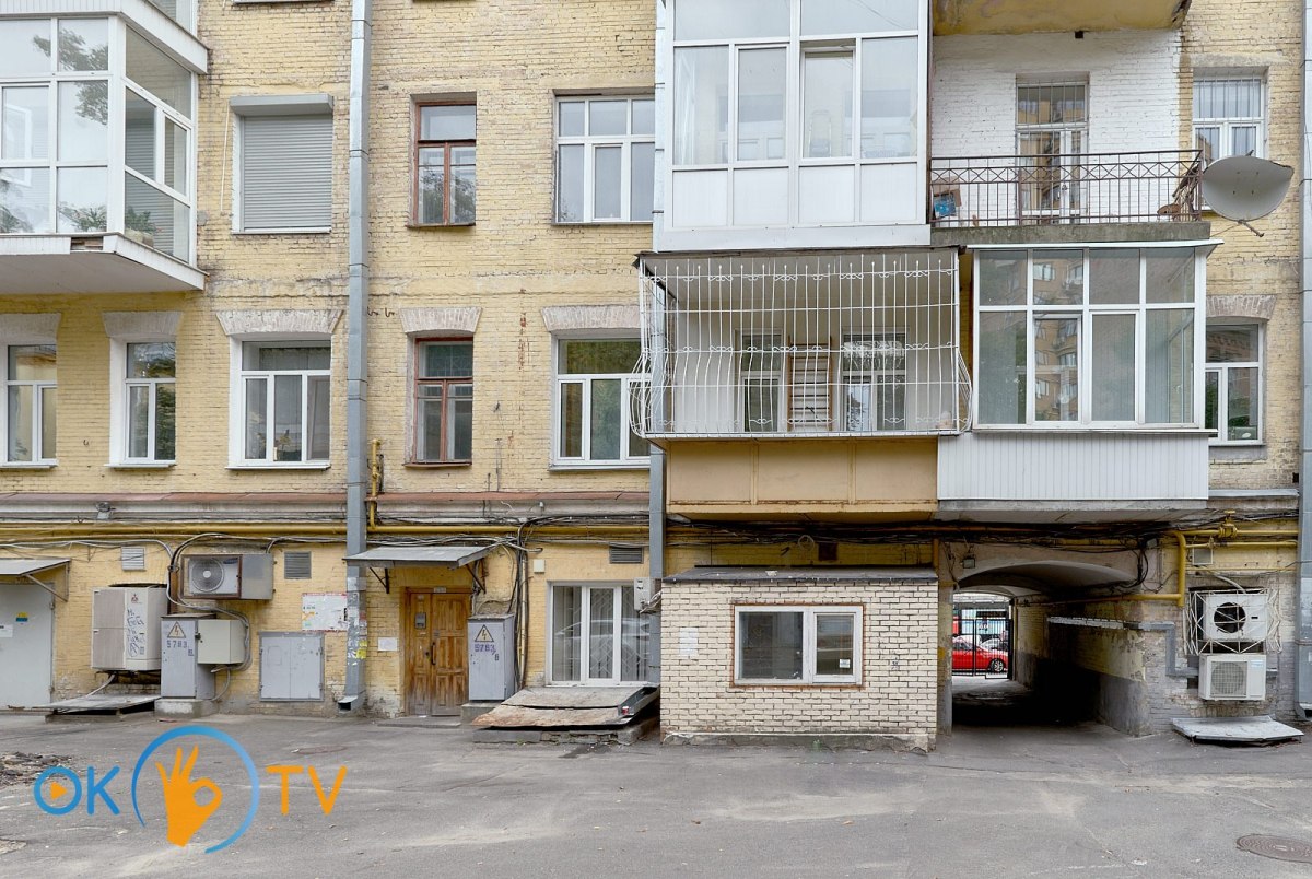 Трехкомнатная квартира посуточно в центре Киева фото 42