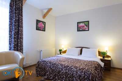 квартира                            посуточно - Харьков, Киевский район, пер. Кравцова , 13в