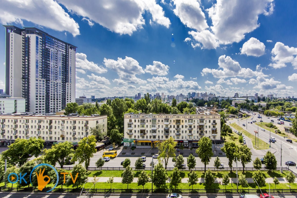 Двухкомнатная квартира посуточно в центре Киева с джакузи фото 34