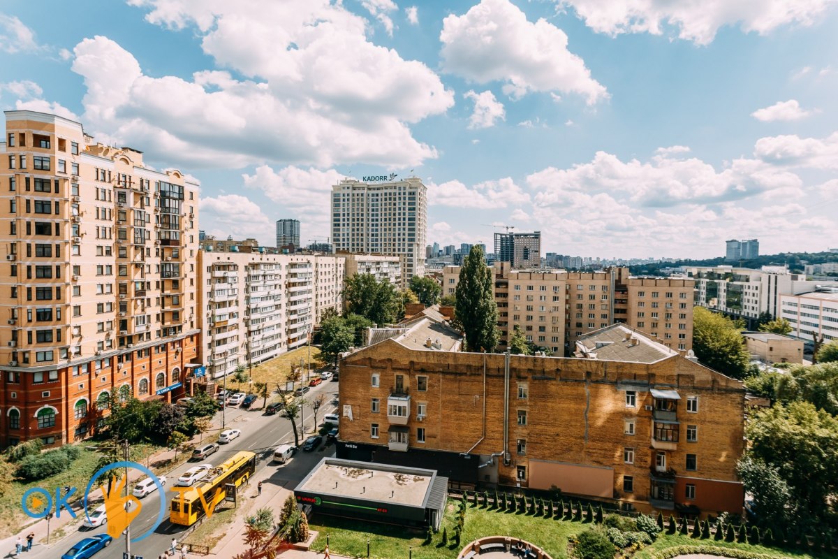 Двухкомнатная квартира посуточно в центре Киева, ЖК Дипломат холл фото 12