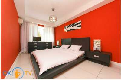 квартира                            посуточно - Киев, Печерский район, бульв. бульвар Лесі Українки, 2