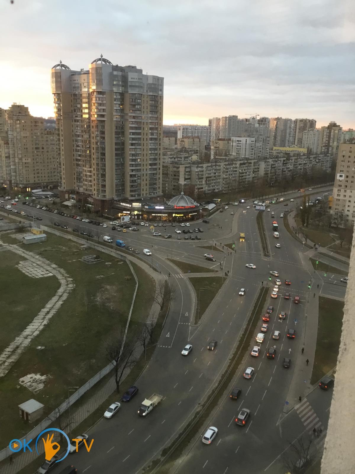 Двухкомнатная квартира посуточно в Киеве возле МВЦ фото 24